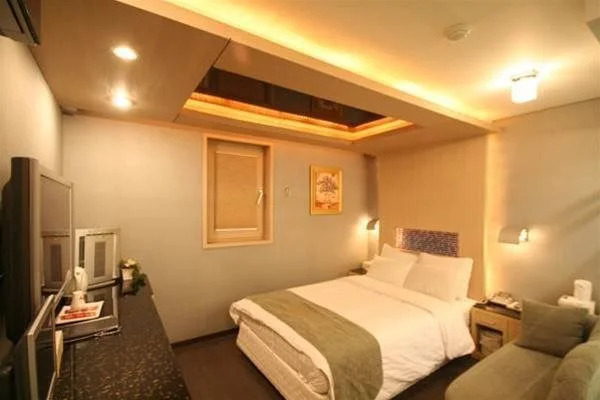 IMI Hotel