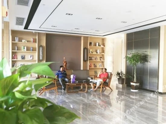 City Convenient Hotel (Xiangyang Wanda Plaza)
