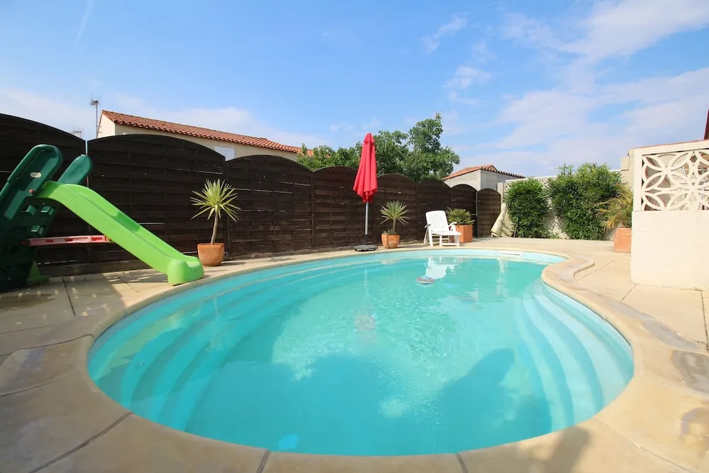 Villa Del Apicultor