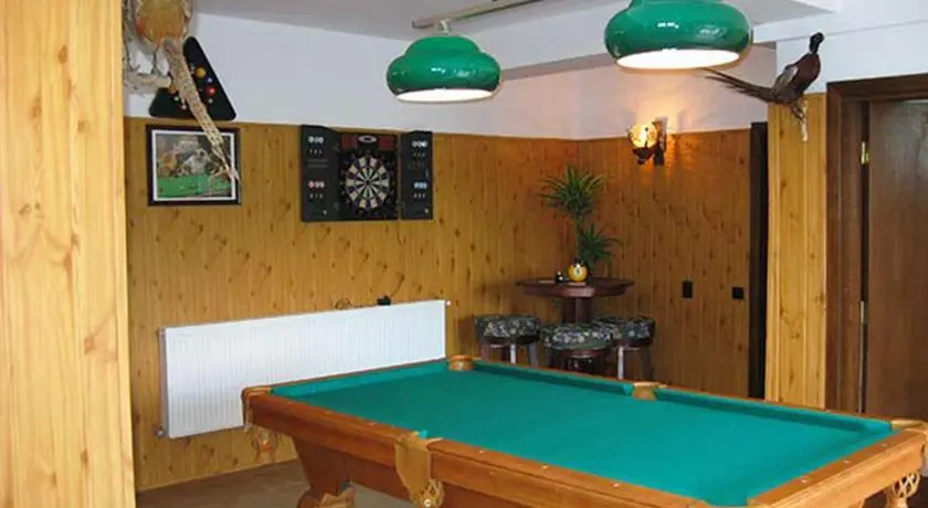 PartyHouse