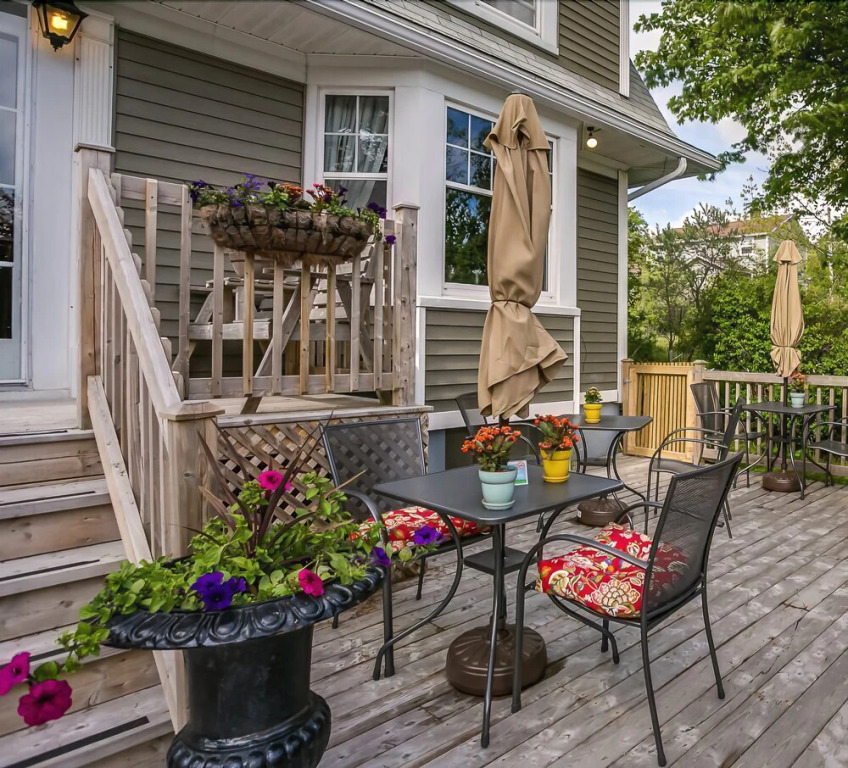 Baccalieu Trail Bed and Breakfast Fine Dining Restaurant