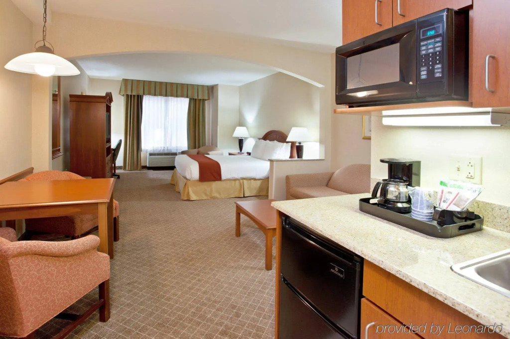 Wyndham Garden Erie