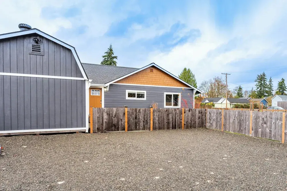 Centralia Retreat: 2 Mi to NW Sports Hub & Outlets
