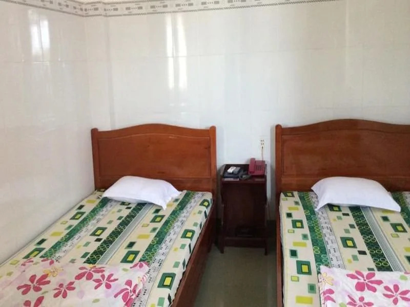 Huynh Mai Hotel