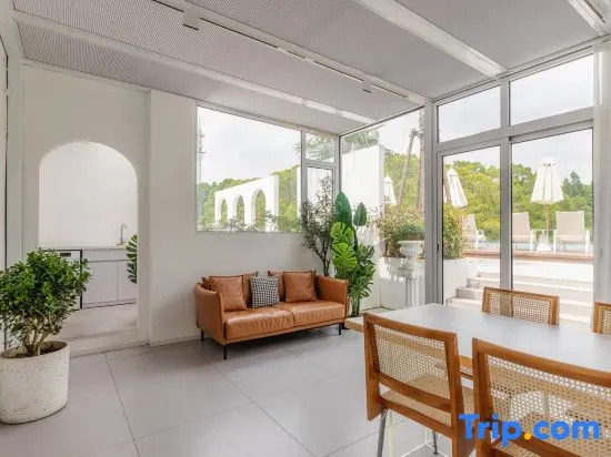Shanghai Senbo Garden Vacation Apartment (International Tourism Resort)