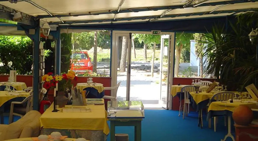 AUBERGE DES PINS