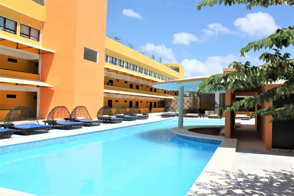 Hacienda Madroño Cancun