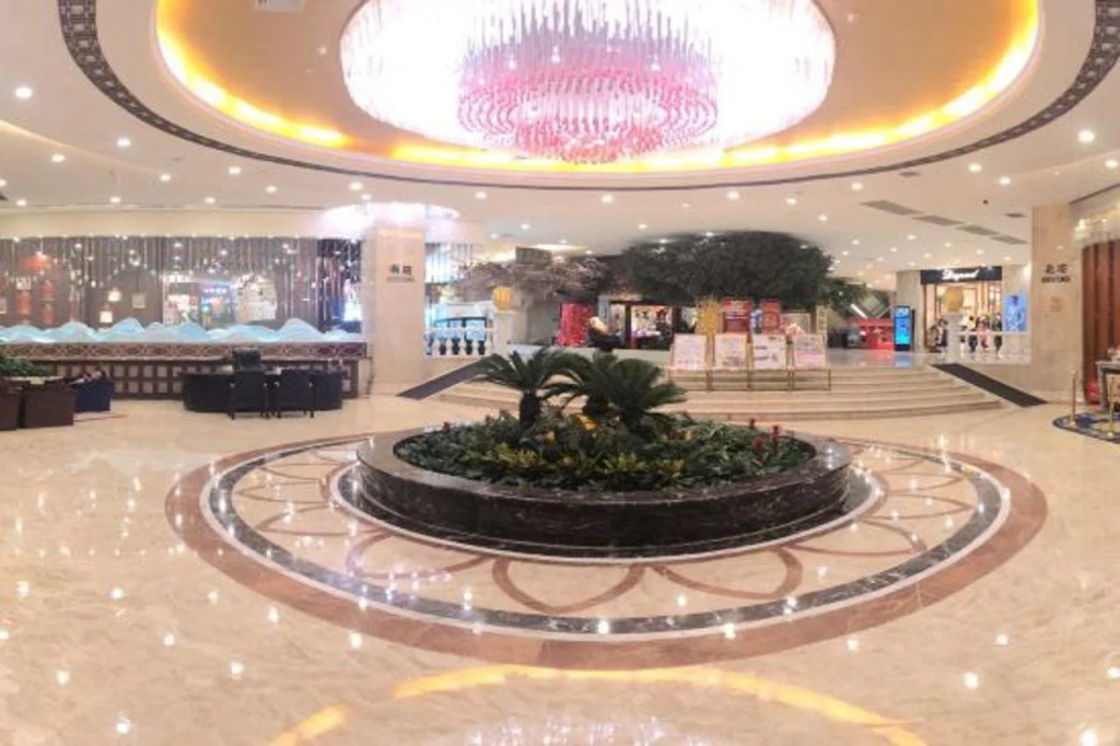 Sweetland Hotel