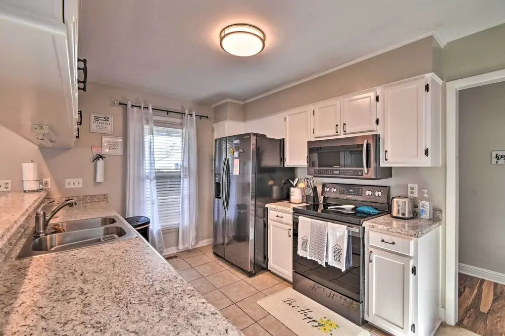 Fayetteville Vacation Rental w/ Sunroom & Yard