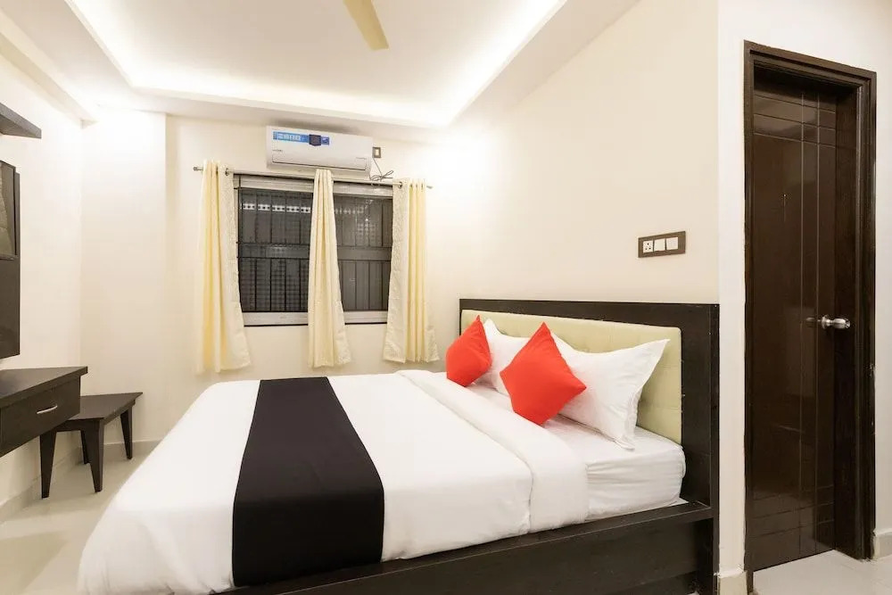 Capital O Regal suites