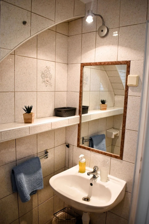 Apartments Milivoj
