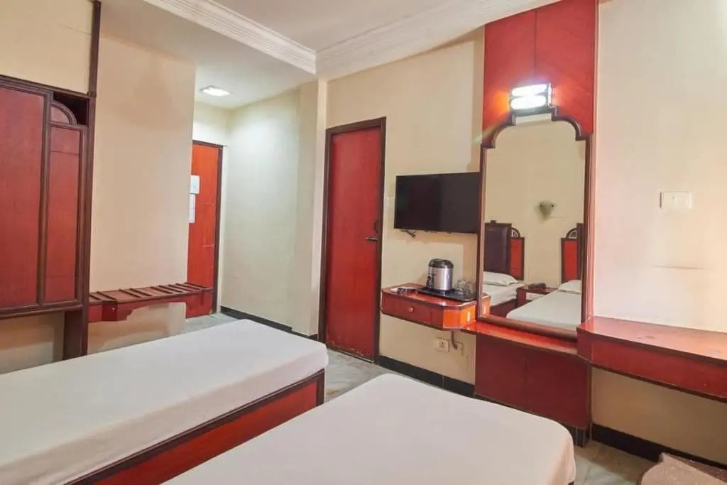 Hotel Naveen