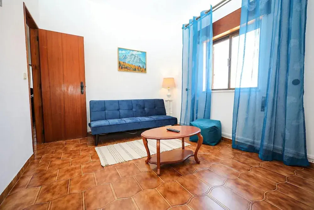B91 - Bairro Apartment in Lagos