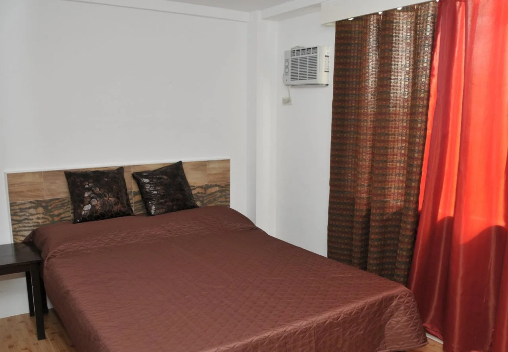 Date & Dine Resort