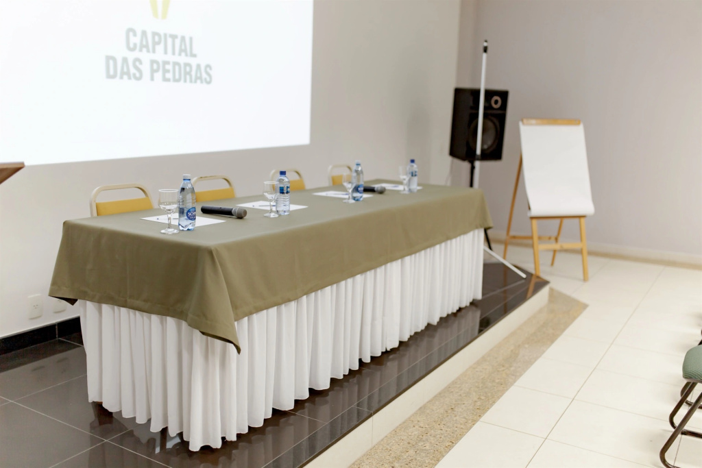 Hotel Capital Das Pedras