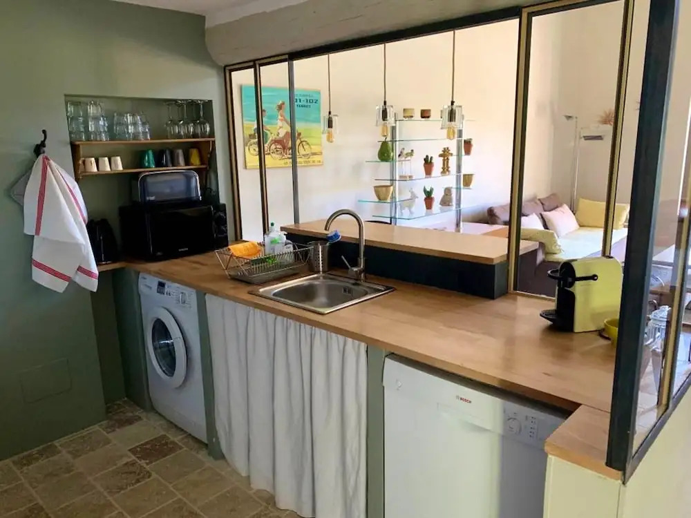 House With 2 Bedrooms in Roussillon, With Shared Pool, Enclosed Garden and Wifi