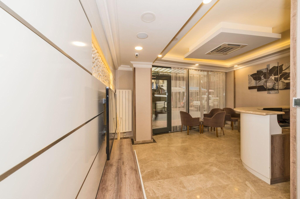 Alphonse Hotel