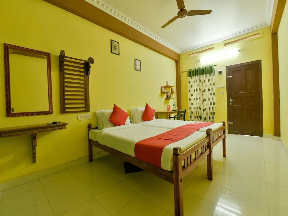 OYO 14342 Happy Rooms