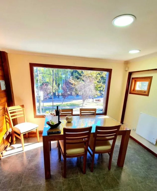 Puerto Lacar Lodge Smarg
