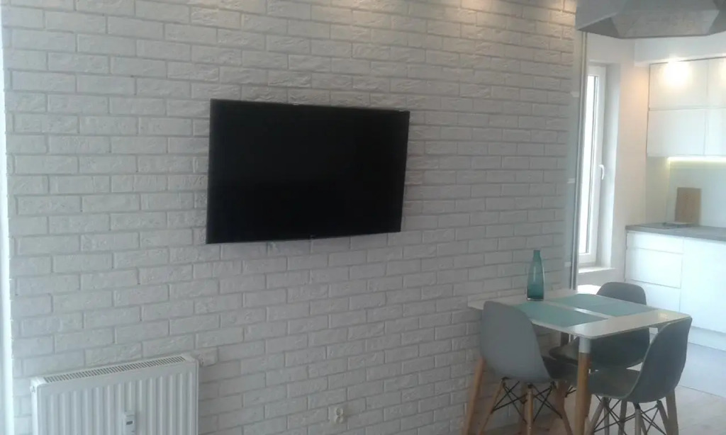 APARTAMENT Z BASENEM