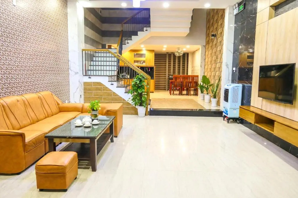 D&C House 2