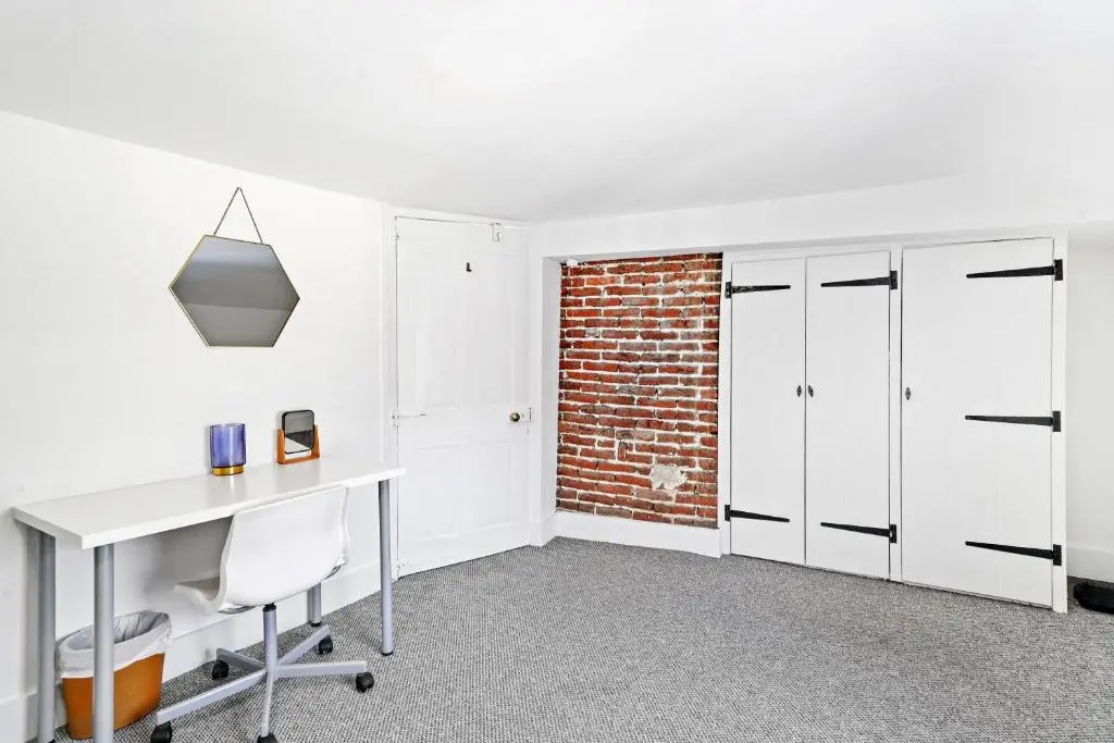Cosy 3 bedroom house in the heart of Canterbury