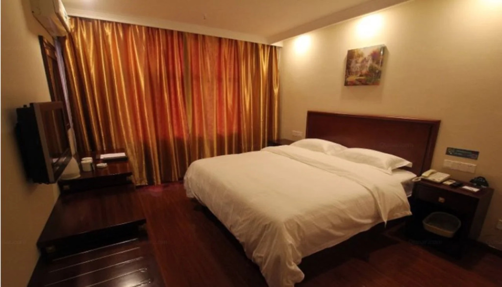 GreenTree Inn ZhangJiaKou North Zuanshi Road Yanchang Shell Hotel