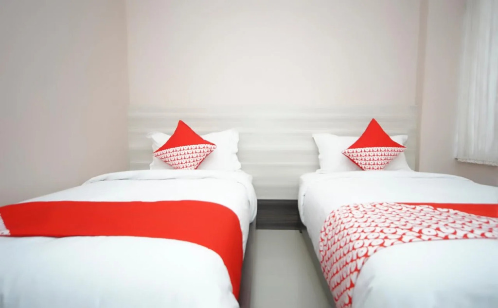 Super OYO 270 Madinah Residence Syariah