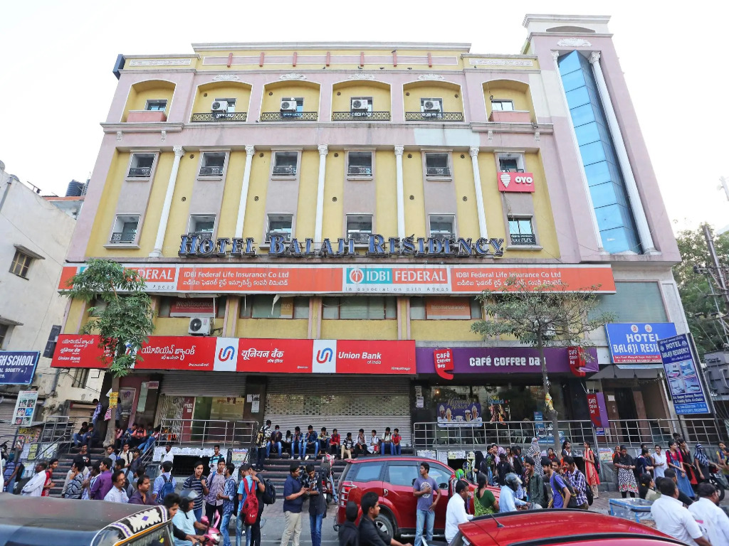 OYO 2635 Hotel Balaji Residency