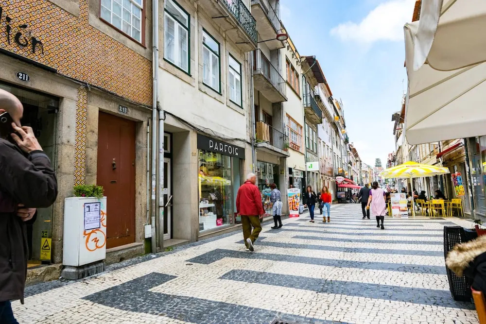 Merc Porto Cedofeita Place