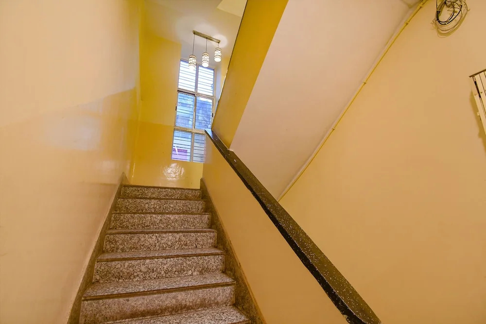 FabHotel Golden Imperial