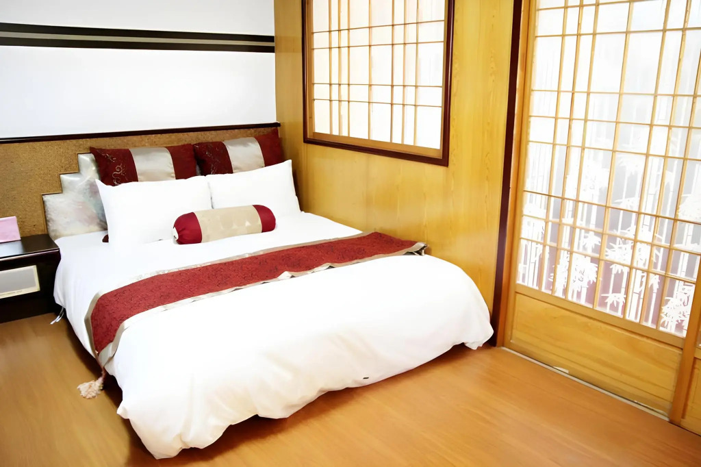 Sheng-Kuo Hotel