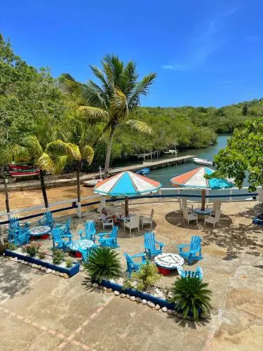 Puerto Blanco Marina & Hotel