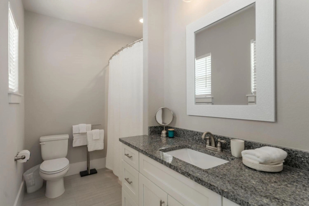 374 Gulfview Circle