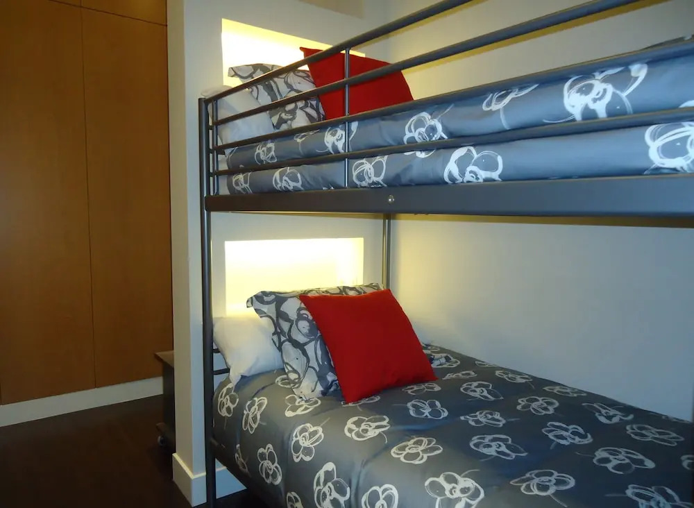 Apartamentos Turísticos Mauror