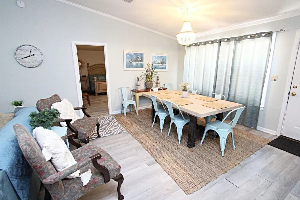 Winston 3 Bedroom Home by Redawning