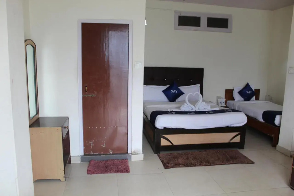 Say Rooms Hotel Deorali
