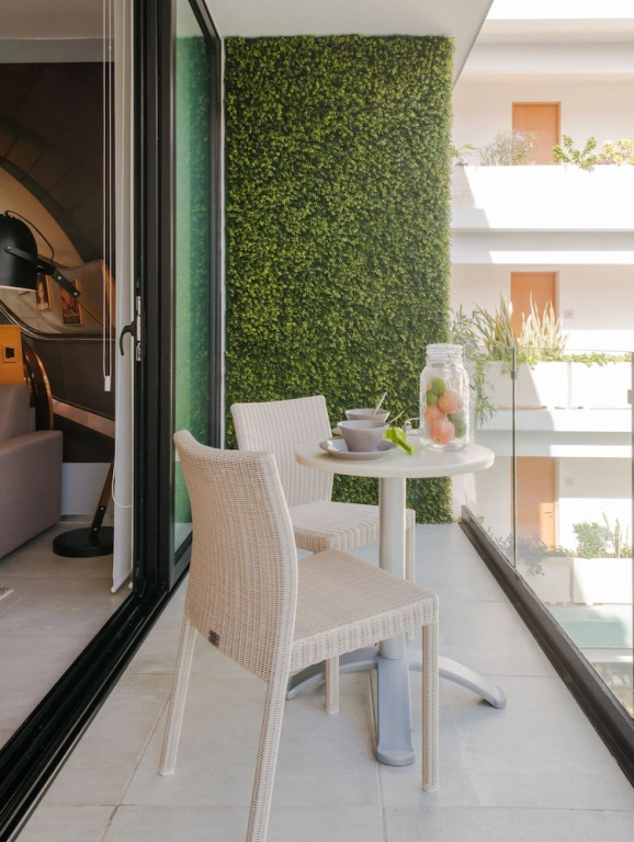The City 1Bedroom Apartment with Terrace and 2 Pools