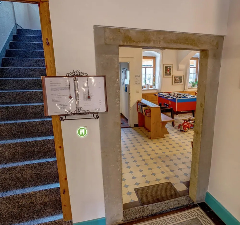 Landhotel Gut Wildberg mit Badeteich und großem Garten