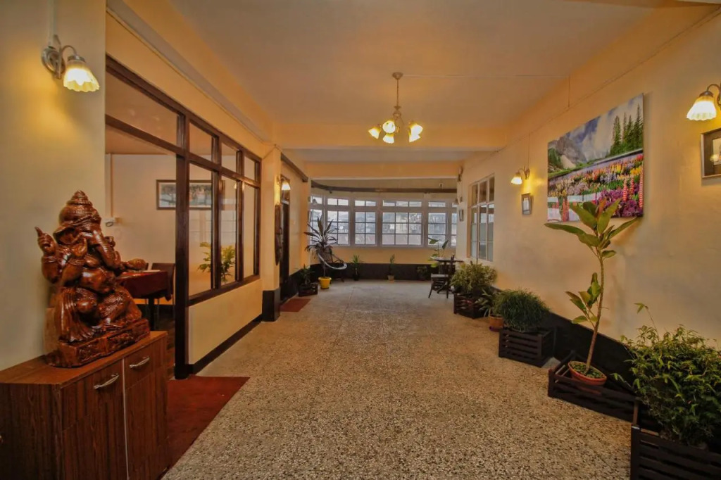 Jagjeet Hotel Pradhan
