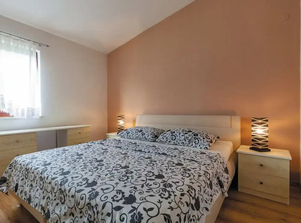 Mediterranean Stylish Villa with Pool in Kastel Stari