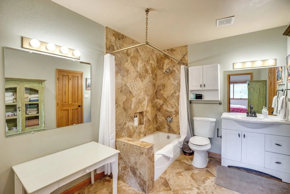 Mountain Village Home Steps to Ski Lift & Shuttle