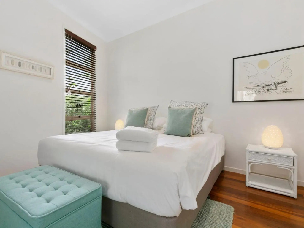 18 Adams St The Beach Shack fabulous location close to the beach