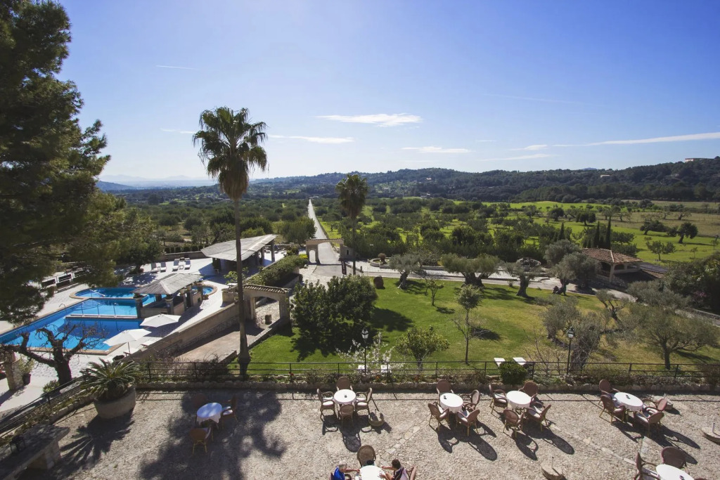 Hotel Rural Monnaber Nou & SPA