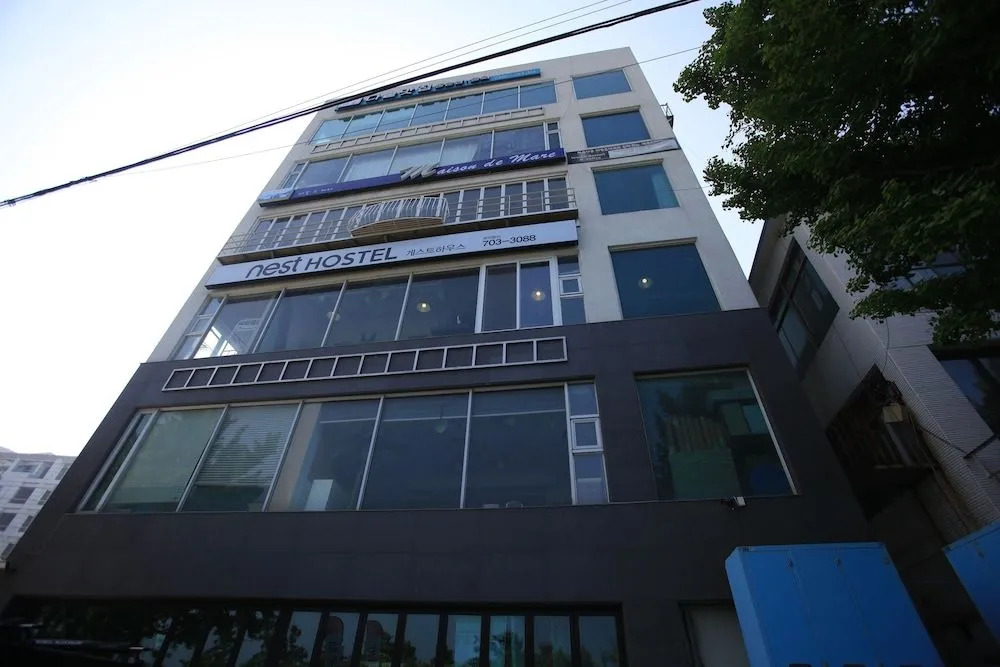 Nest Hostel