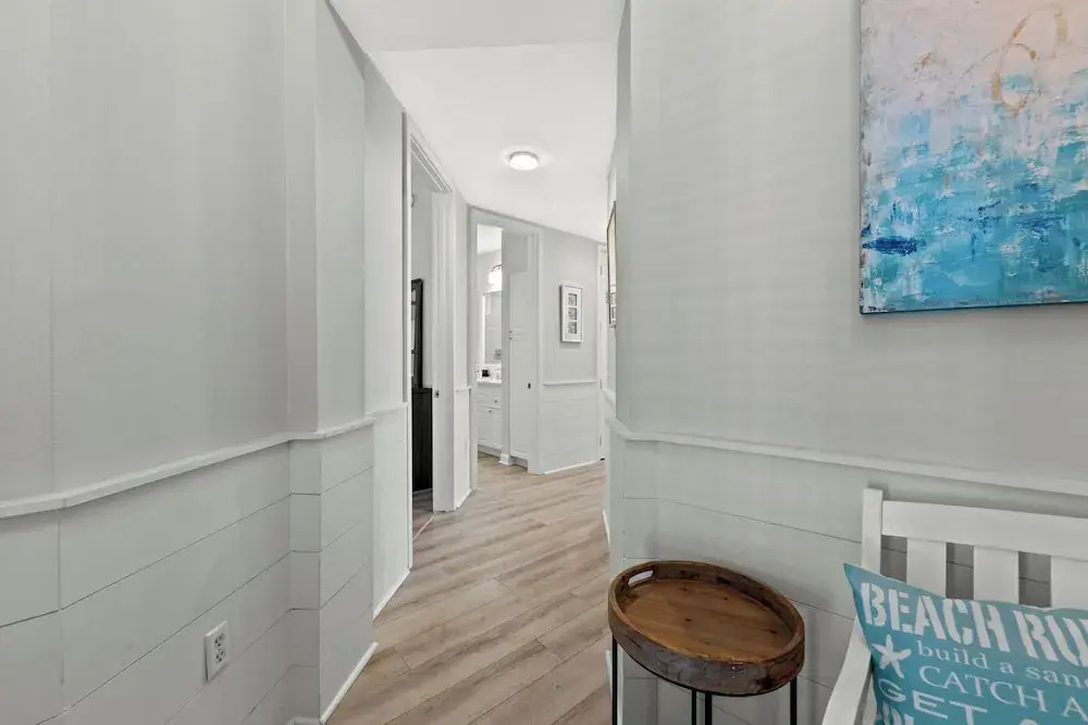 NEWLY RENOVATED! Breathtaking views! Fourth Floor! Pools! Grill! Beach Chairs