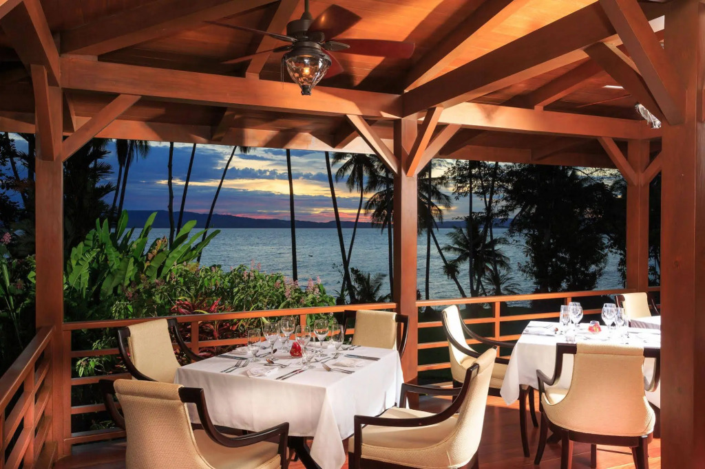 Playa Cativo Lodge