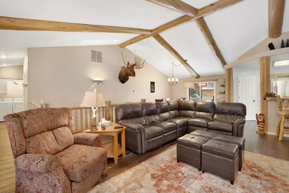 2220-castle Glen Gem 3 Bedroom Home by Redawning