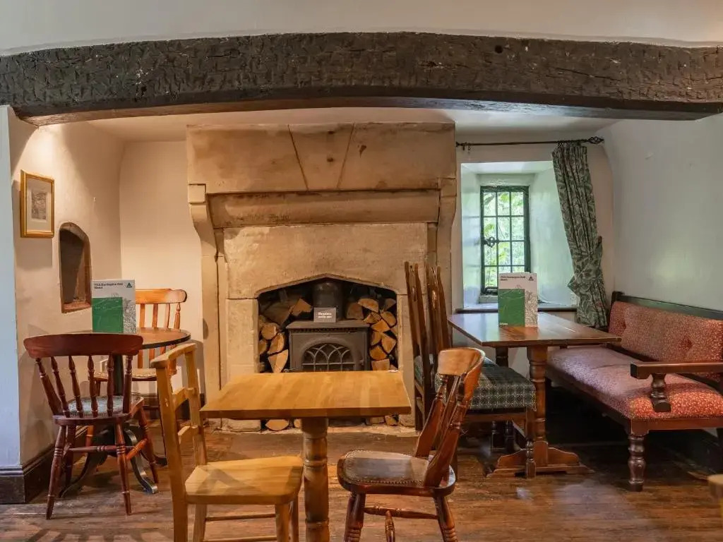 YHA Hartington Hall
