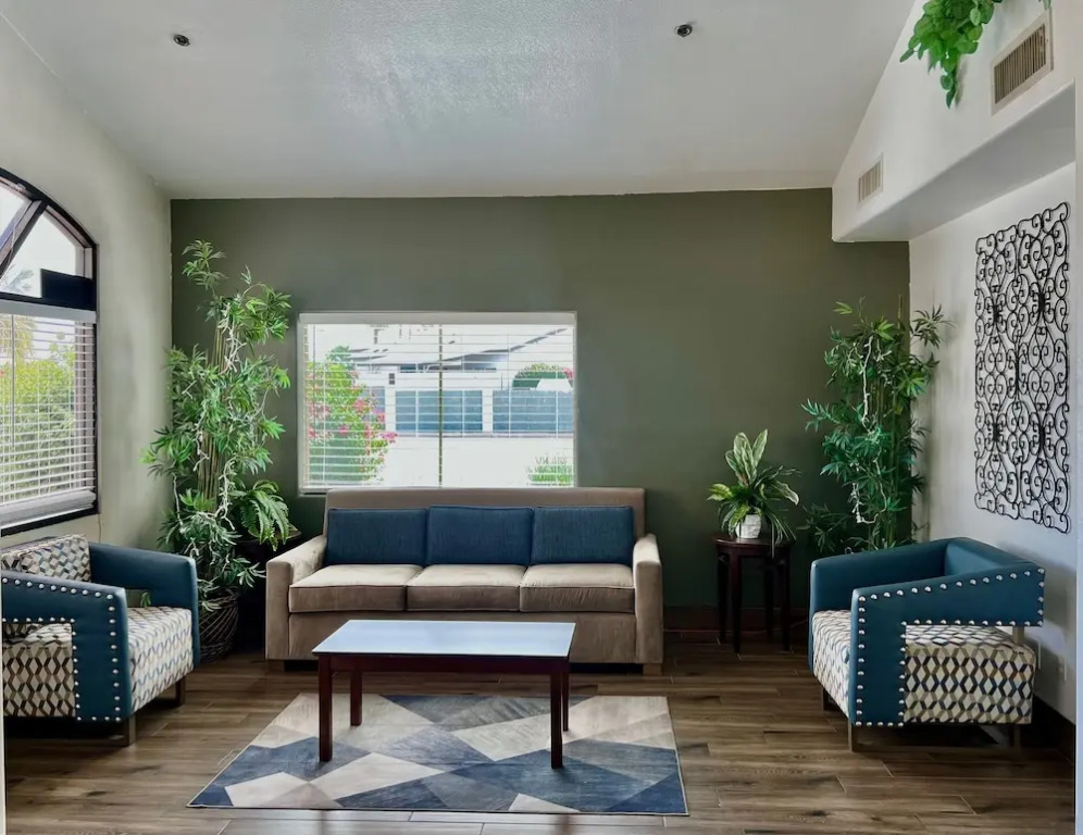 Budget Inn Phoenix